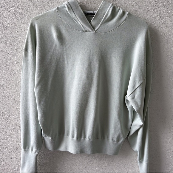 Zara Hooded Sweater Mint Green Size L Pullover Long Sleeve Ribbed Cuffs Stretch - Picture 1 of 8